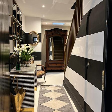 Chateau 9 Neuf Newark-on-Trent  ภายนอก รูปภาพ